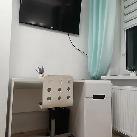 Rum i privatbostad Przy Lotnisku Krakow